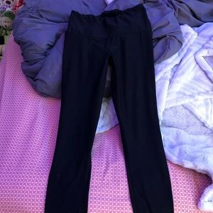 Women’s athletic leggings